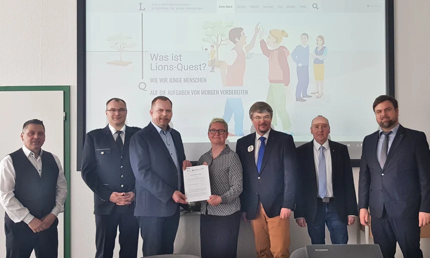 Präsentation der Kooperationsurkunde