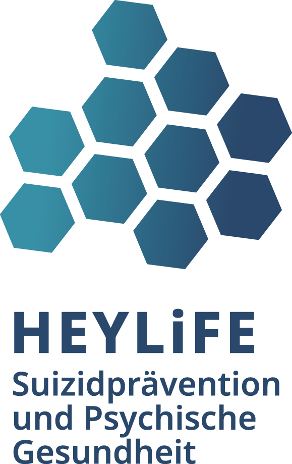 HEYLiFE - Logo aus blauen Kacheln mit Farbverlauf und dem Schriftzug